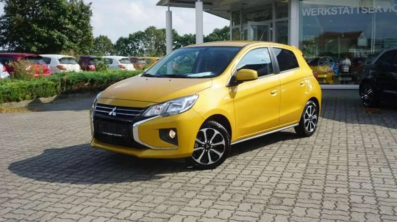 Photo 1 : Mitsubishi Space Star 2024 Petrol