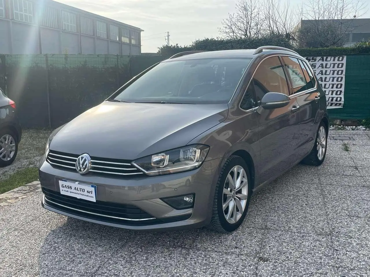 Photo 1 : Volkswagen Golf 2015 Petrol