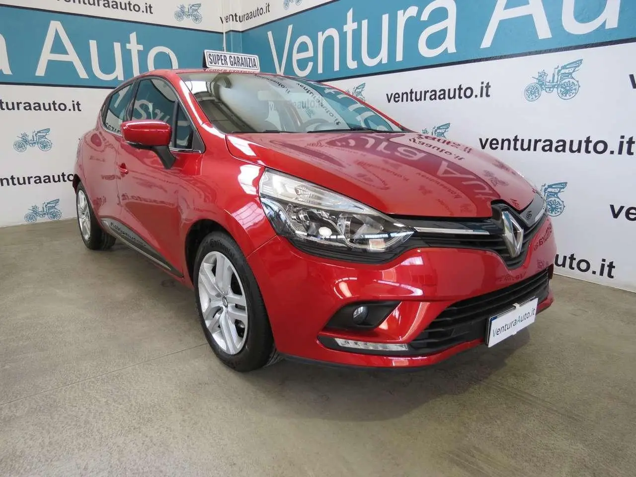 Photo 1 : Renault Clio 2017 Diesel