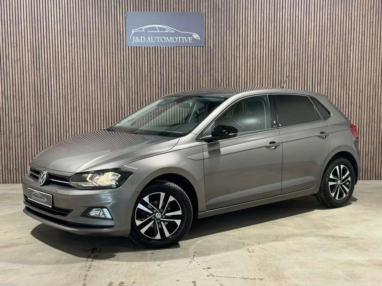 Photo 1 : Volkswagen Polo 2021 Essence