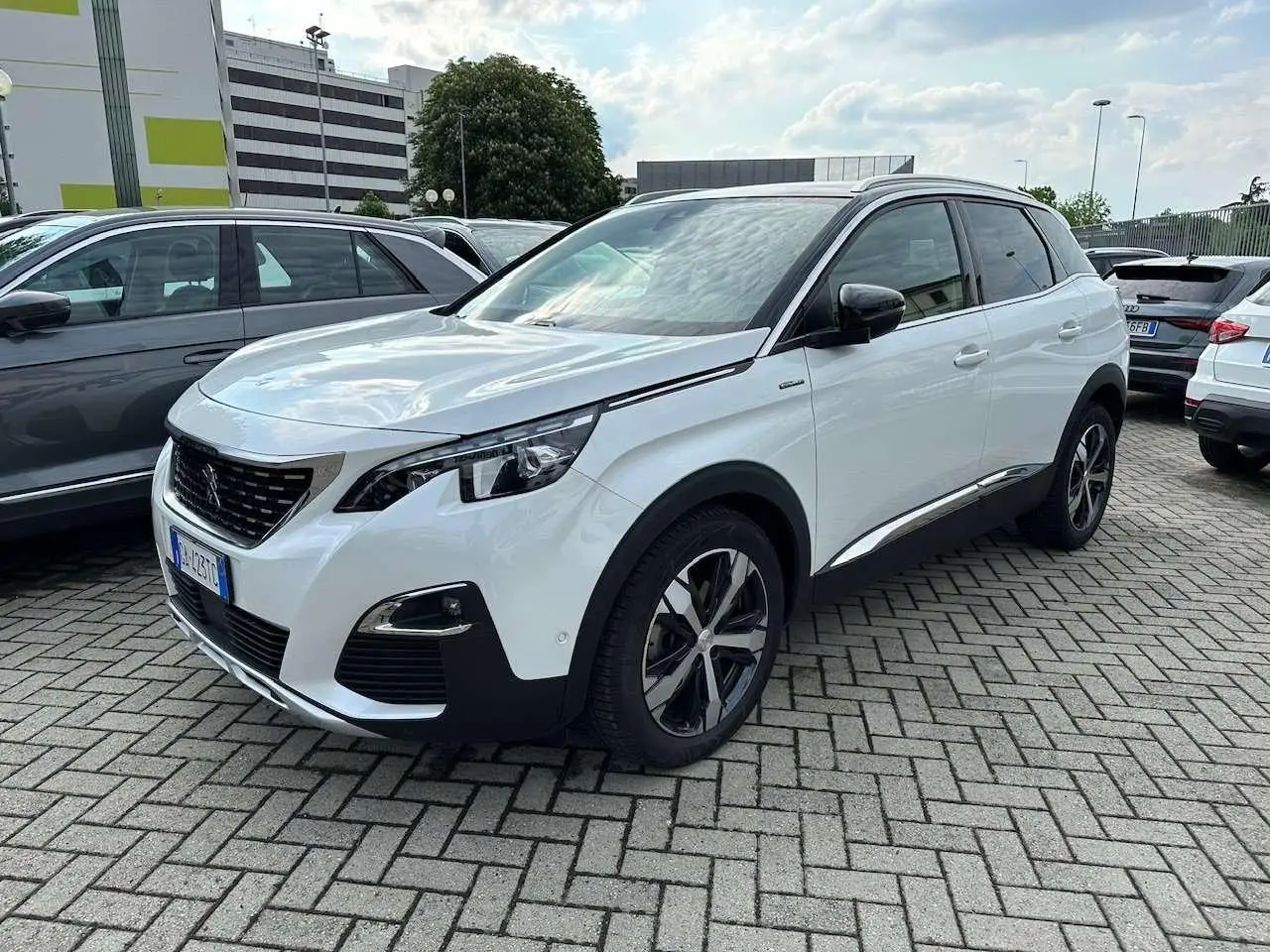 Photo 1 : Peugeot 3008 2020 Diesel