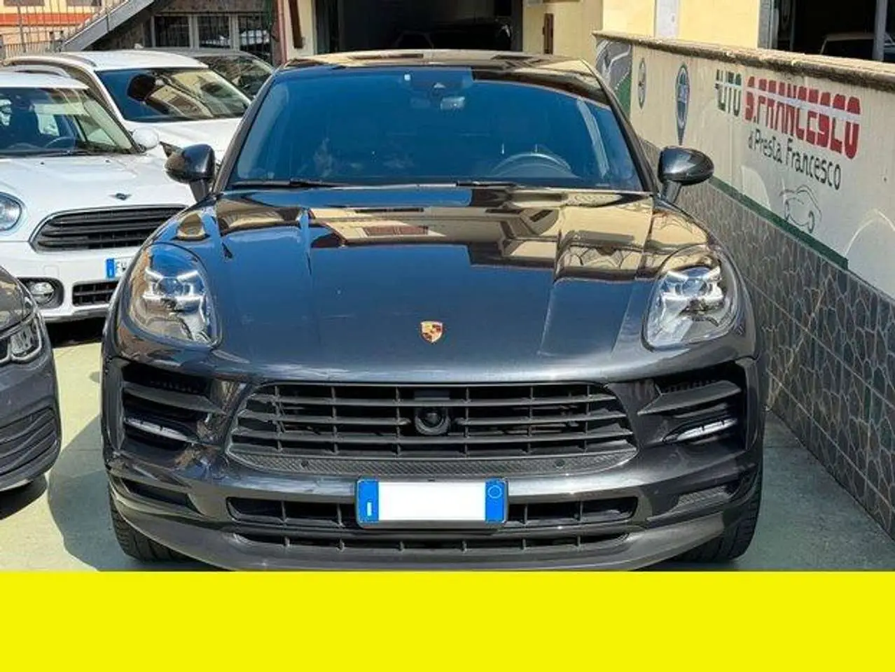 Photo 1 : Porsche Macan 2019 Petrol