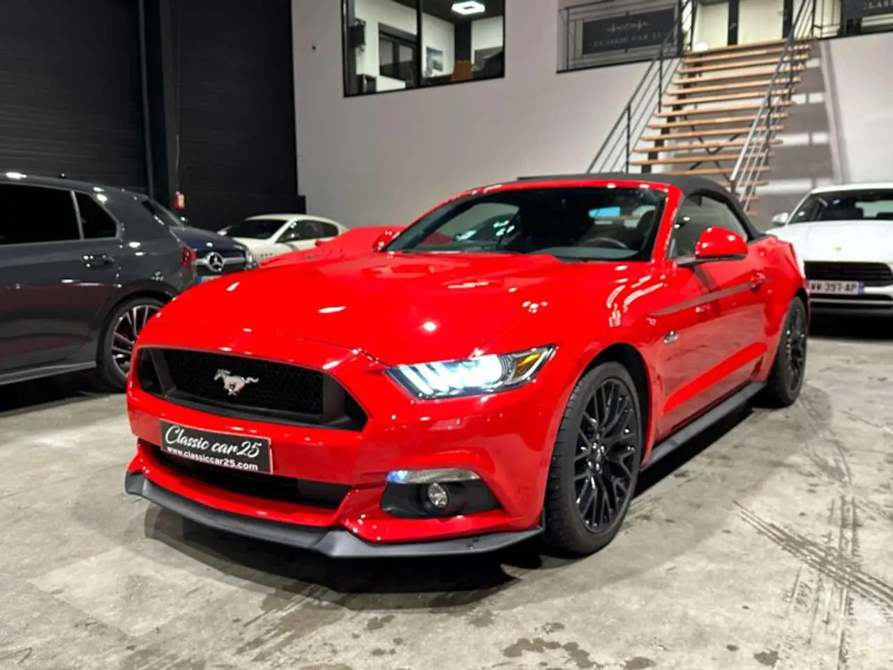 Photo 1 : Ford Mustang 2017 Petrol