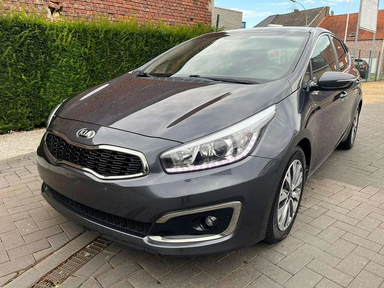 Photo 1 : Kia Ceed 2016 Petrol