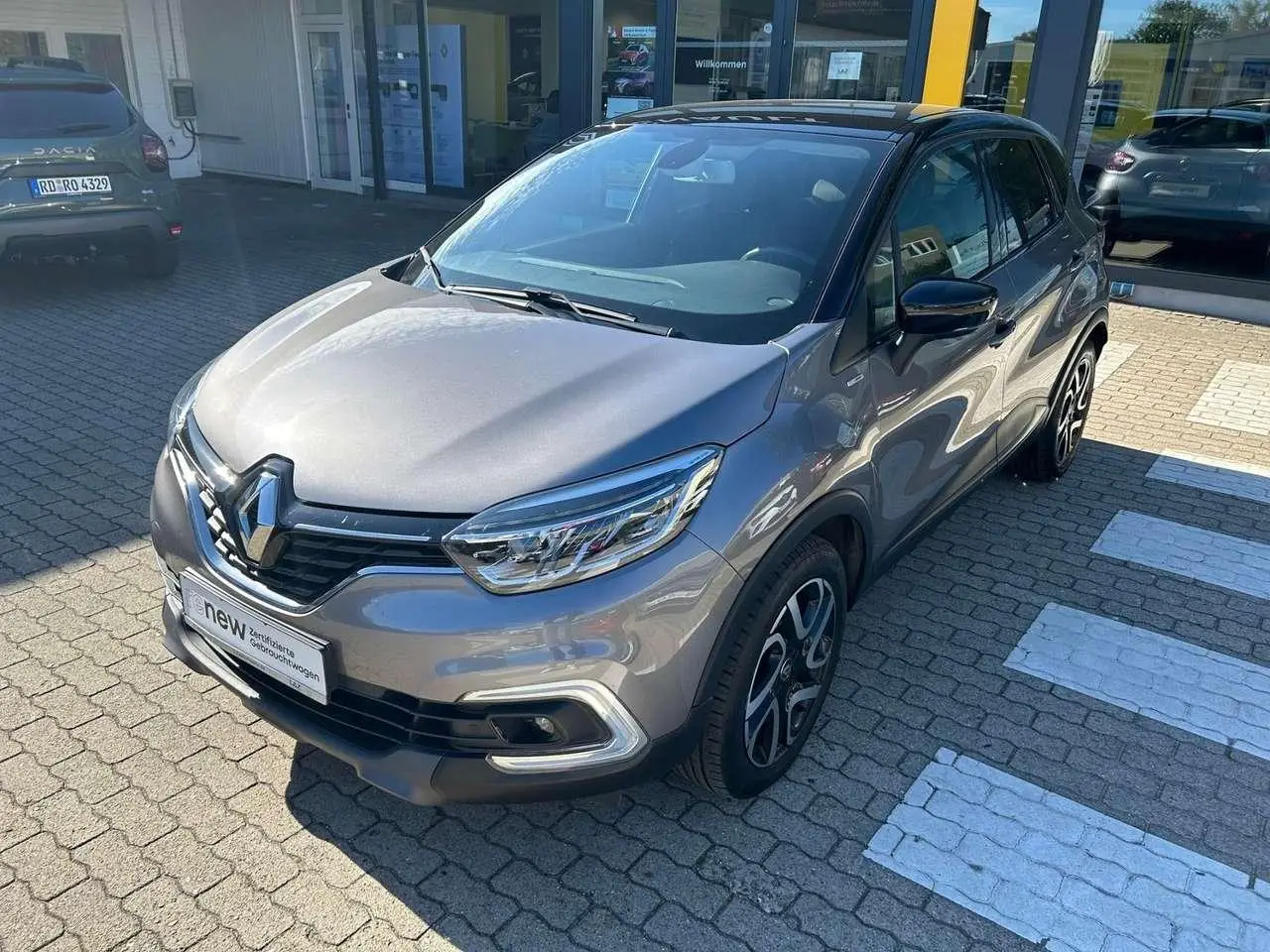 Photo 1 : Renault Captur 2018 Essence