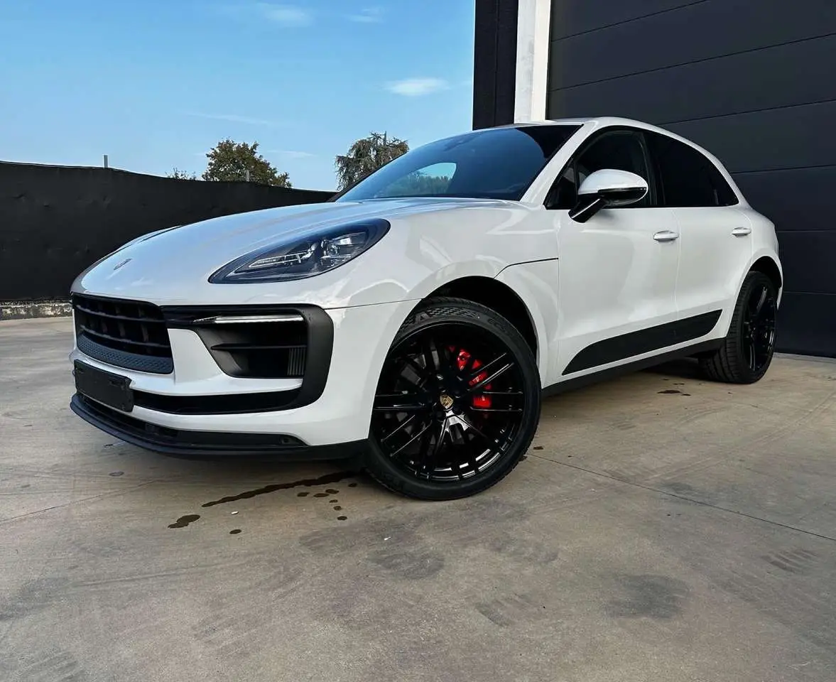 Photo 1 : Porsche Macan 2022 Essence