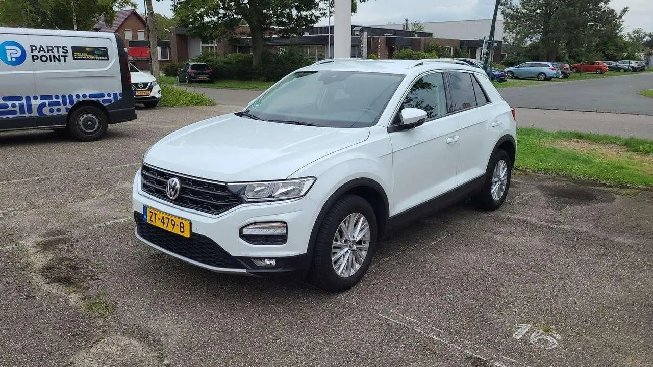 Photo 1 : Volkswagen T-roc 2019 Essence