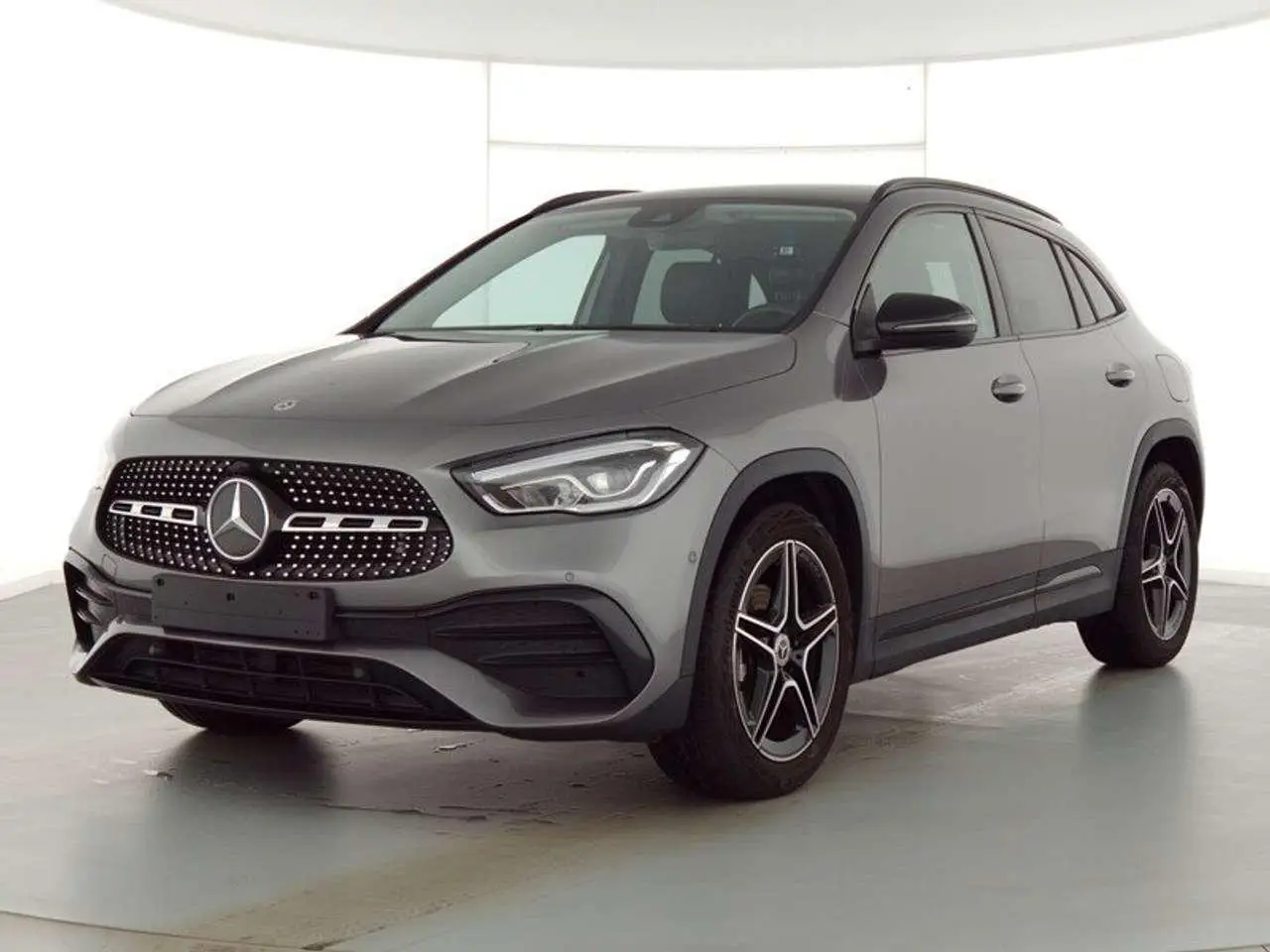 Photo 1 : Mercedes-benz Classe Gla 2022 Essence