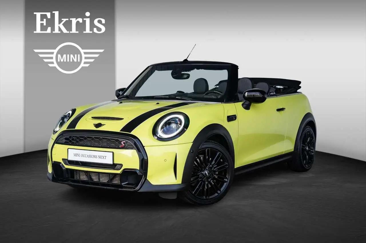 Photo 1 : Mini Cooper 2021 Petrol