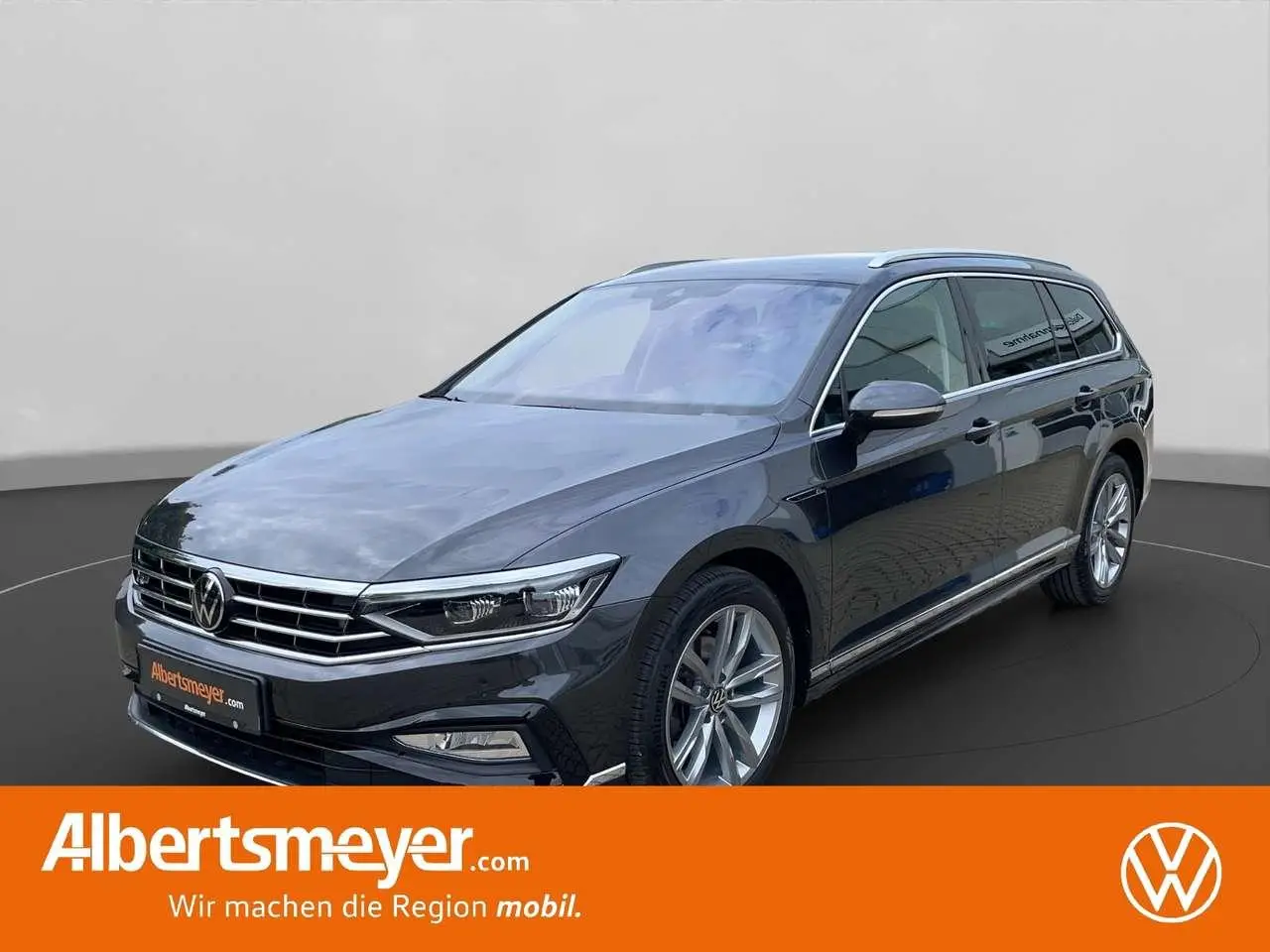 Photo 1 : Volkswagen Passat 2023 Essence