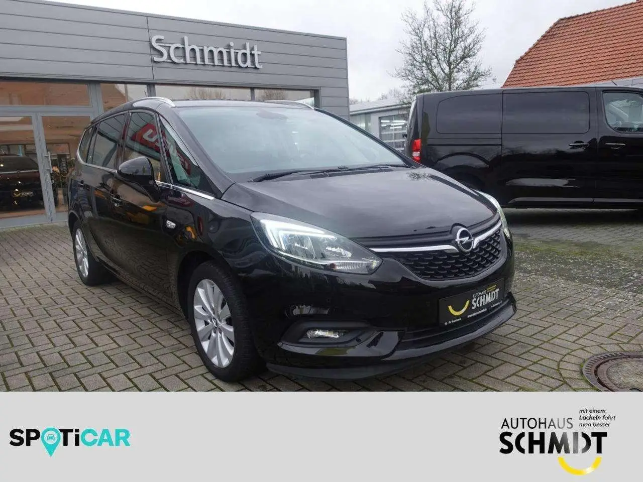 Photo 1 : Opel Zafira 2018 Petrol