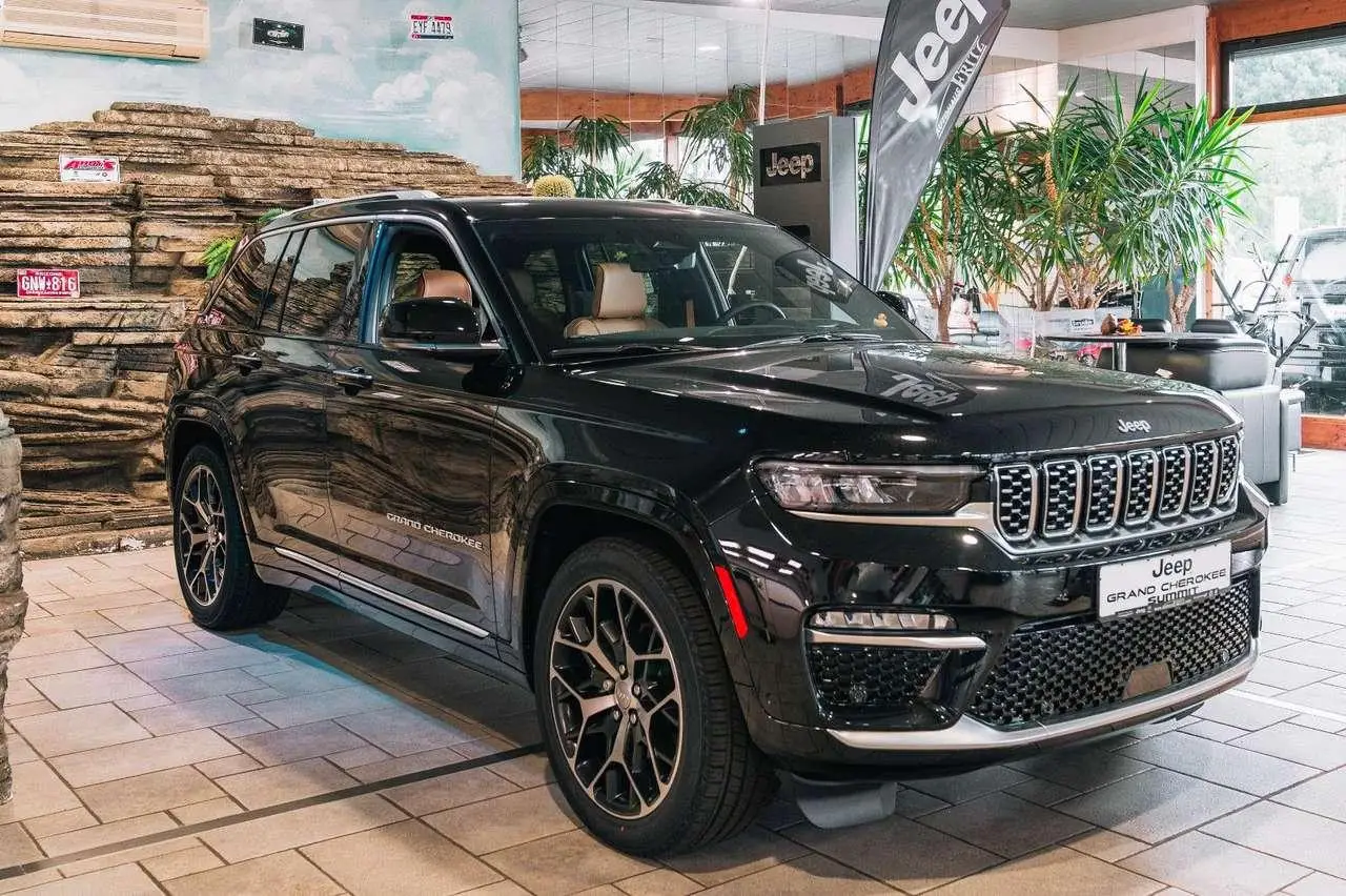 Photo 1 : Jeep Grand Cherokee 2024 Petrol