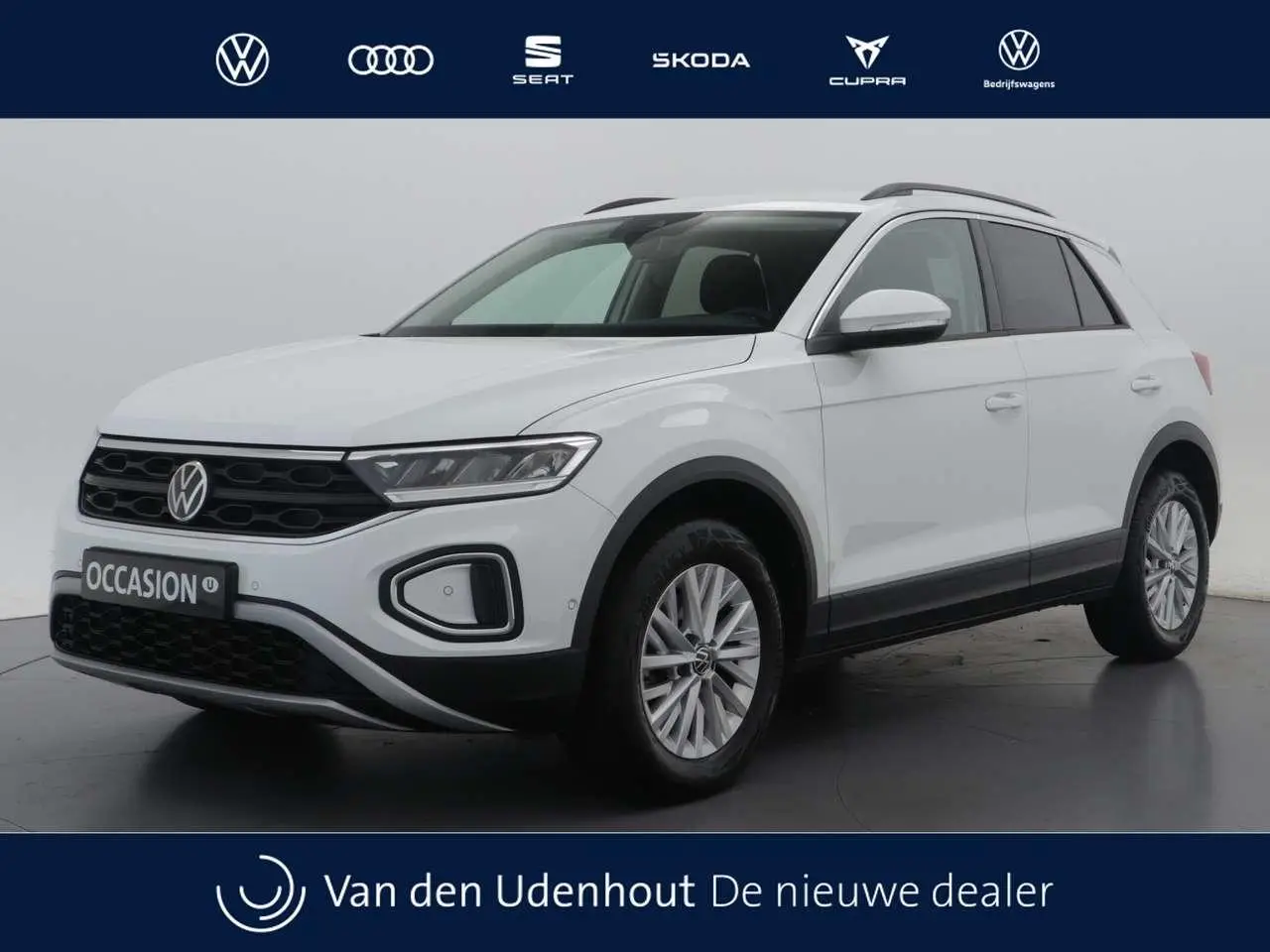 Photo 1 : Volkswagen T-roc 2022 Petrol