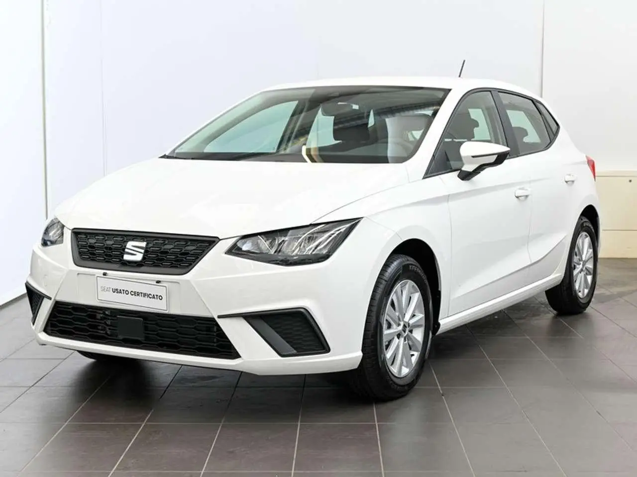 Photo 1 : Seat Ibiza 2024 Essence