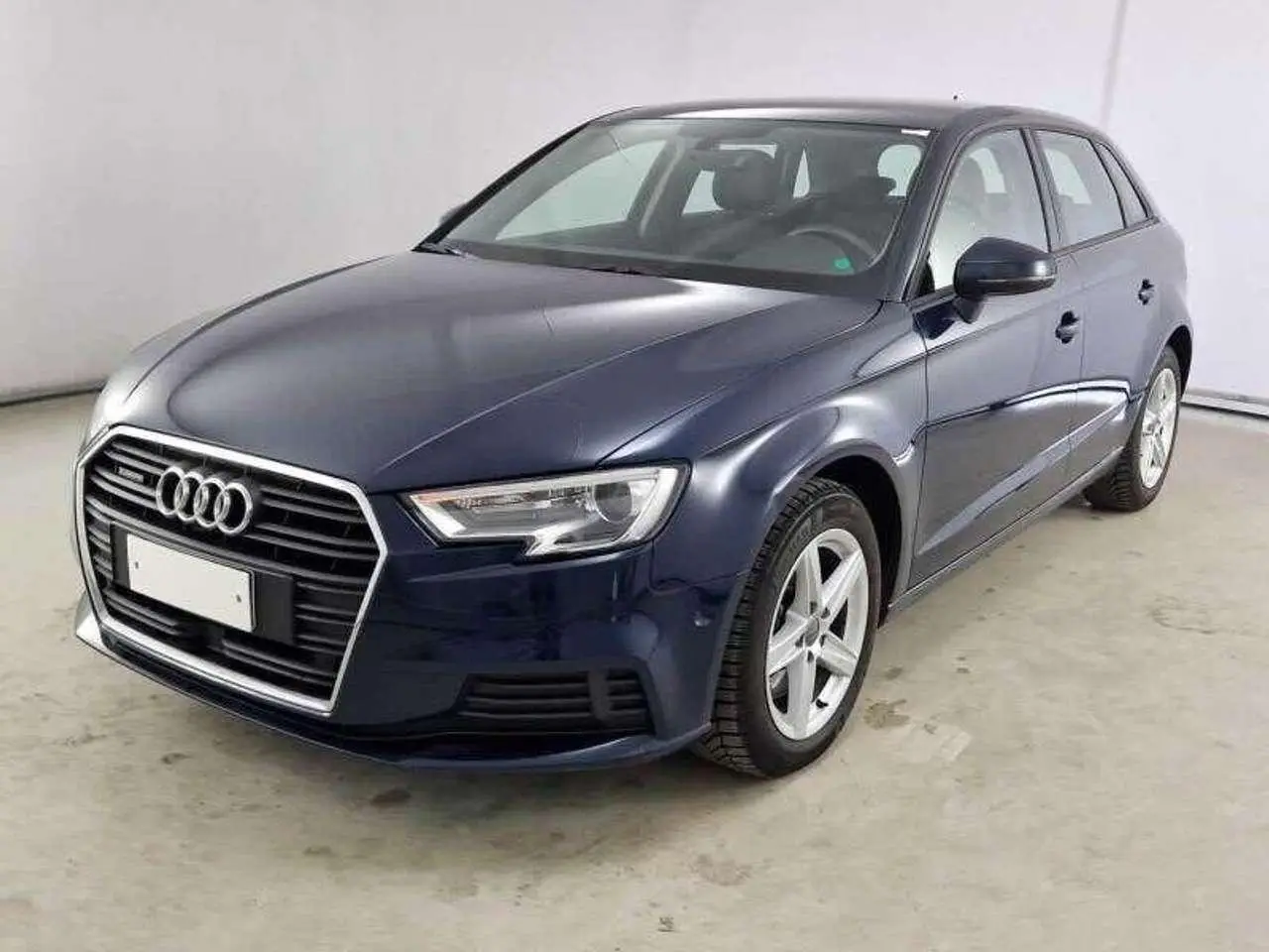 Photo 1 : Audi A3 2018 Diesel