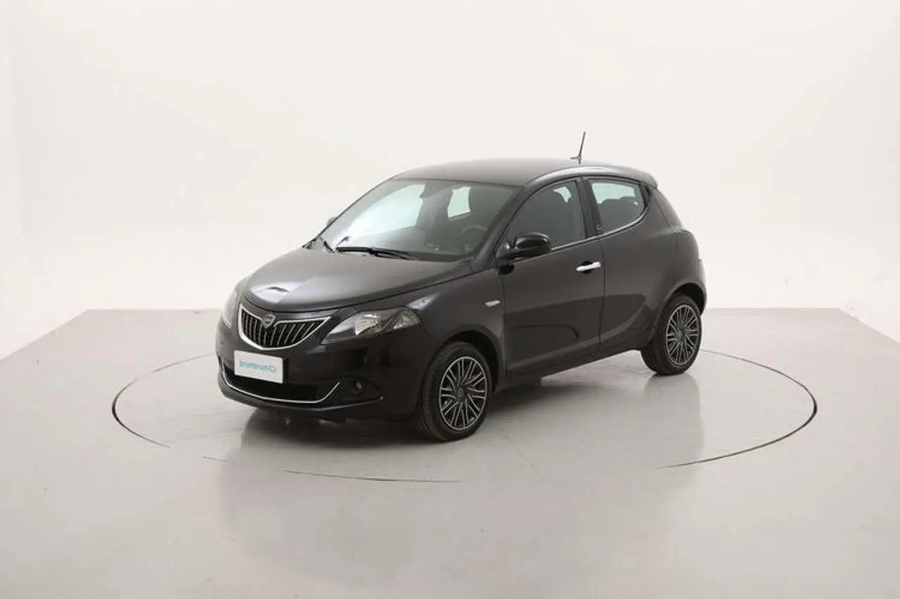 Photo 1 : Lancia Ypsilon 2021 Hybrid