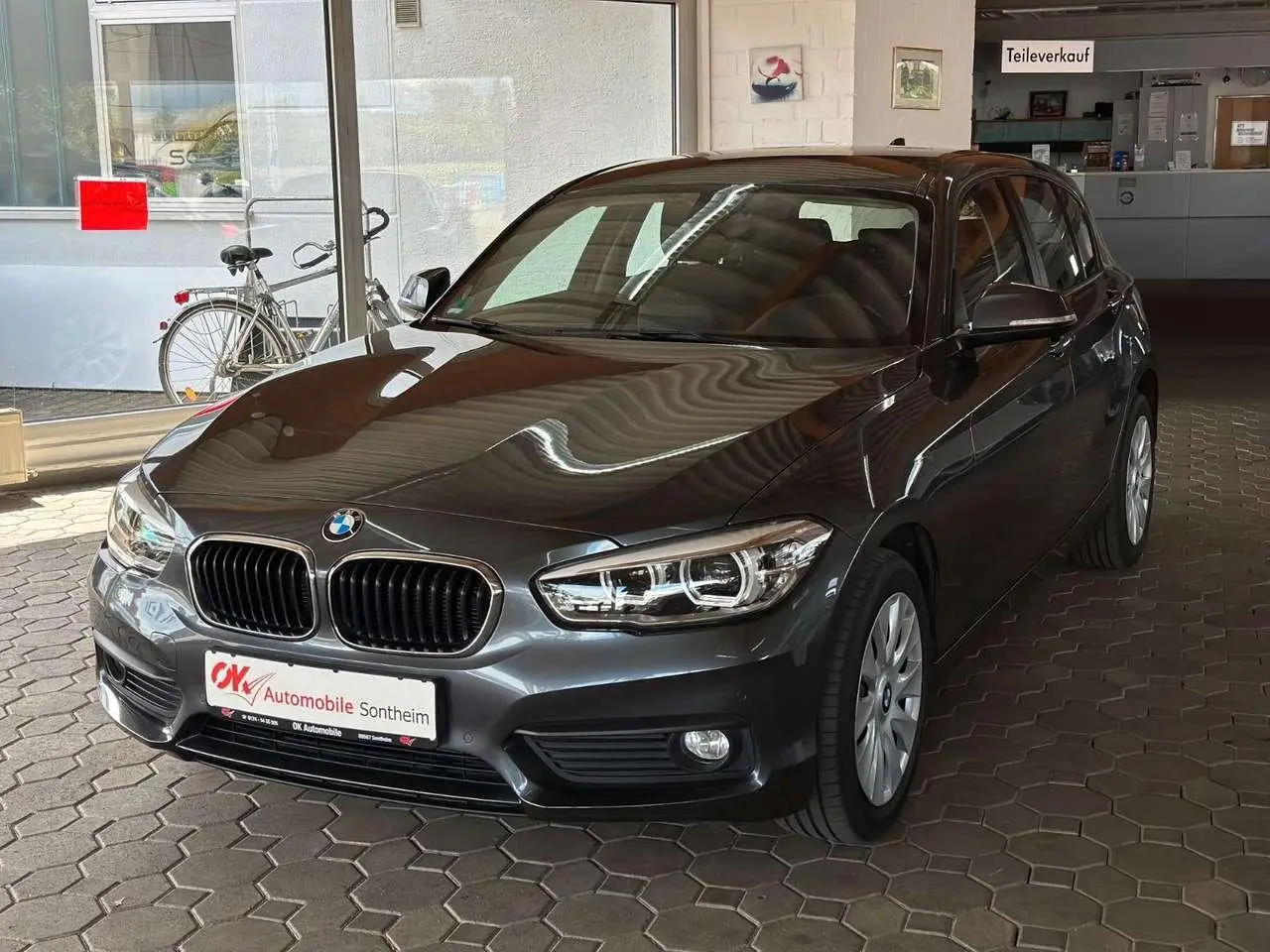 Photo 1 : Bmw Serie 1 2015 Petrol