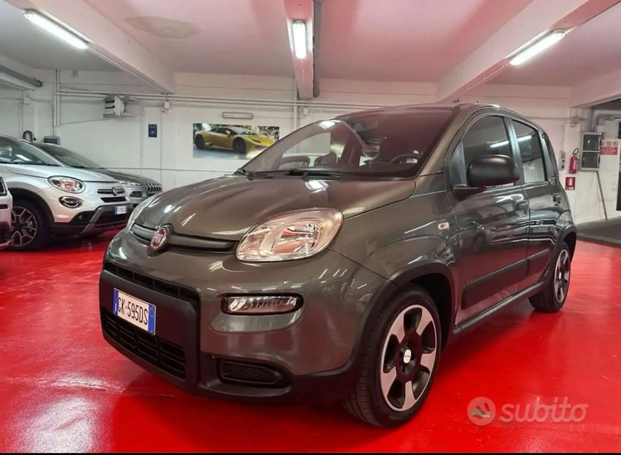 Photo 1 : Fiat Panda 2022 Hybride