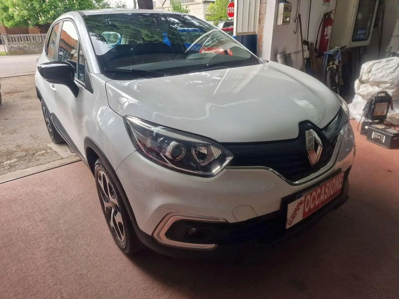 Photo 1 : Renault Captur 2018 Essence