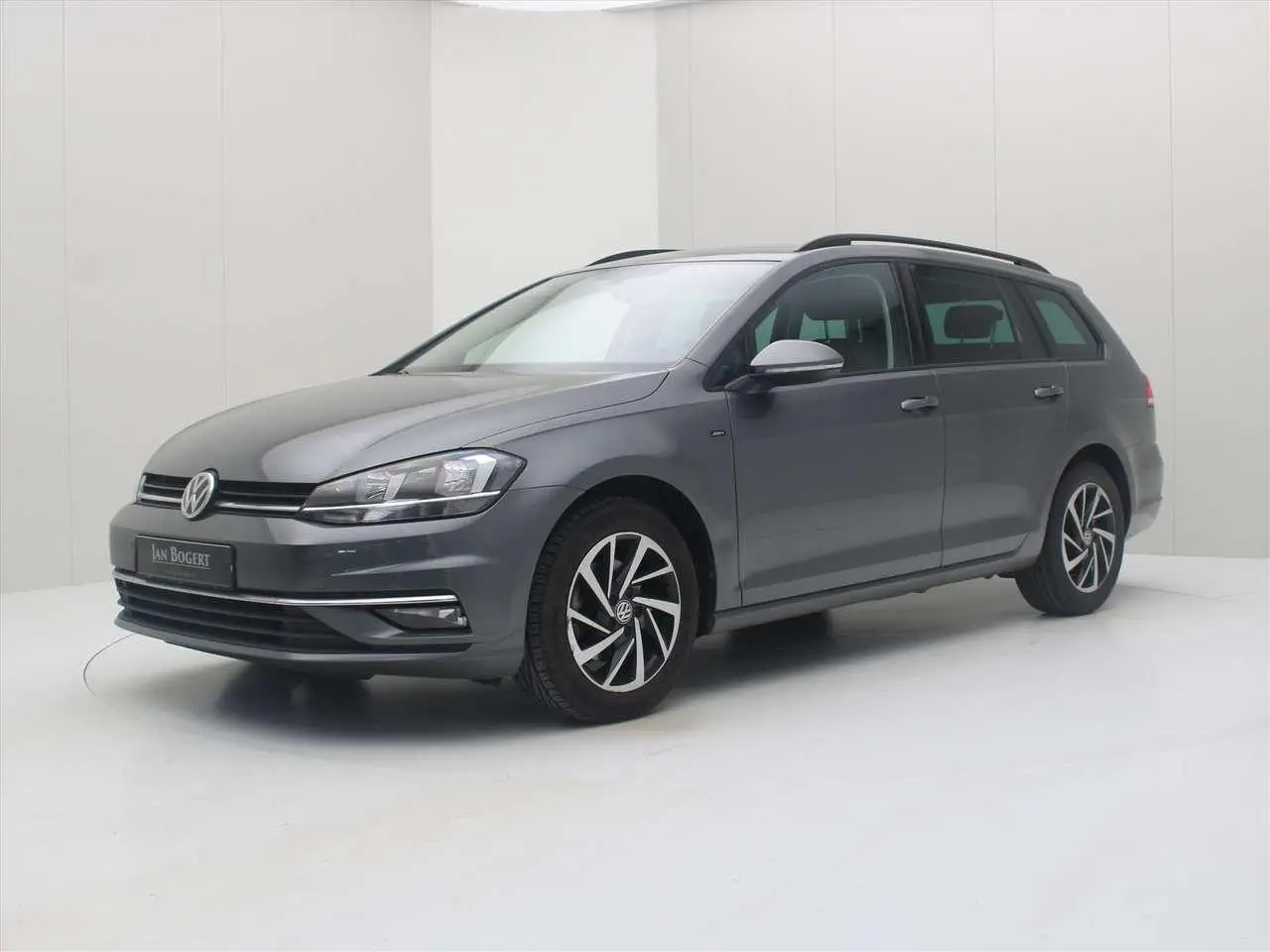 Photo 1 : Volkswagen Golf 2019 Essence