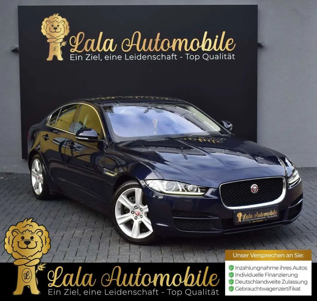 Photo 1 : Jaguar Xe 2015 Diesel