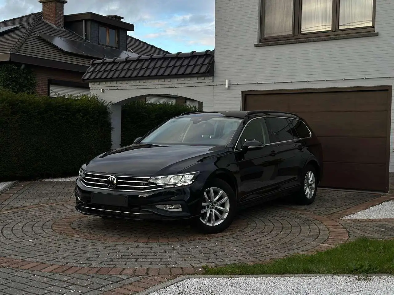 Photo 1 : Volkswagen Passat 2024 Essence