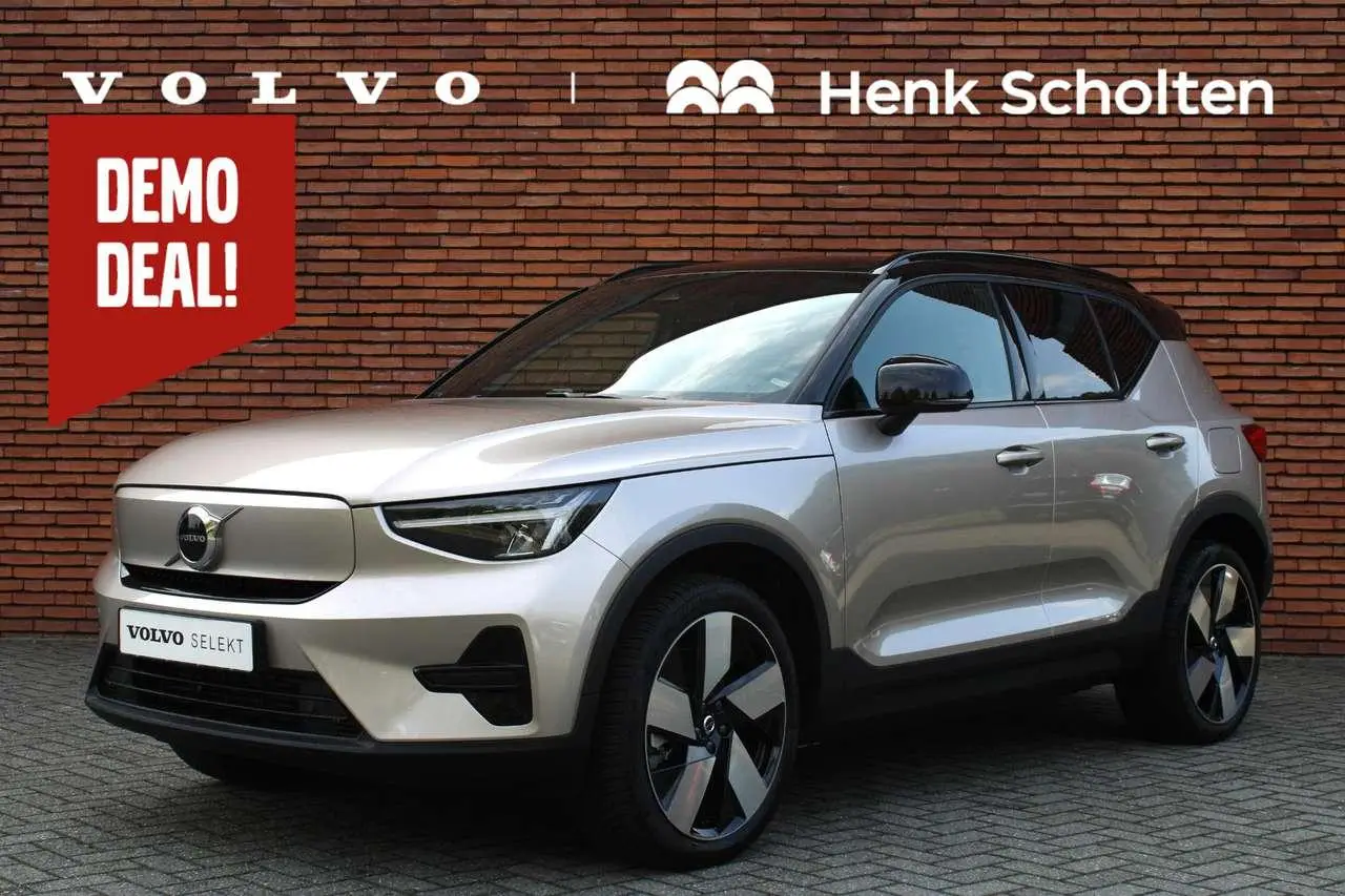 Photo 1 : Volvo Xc40 2024 Electric