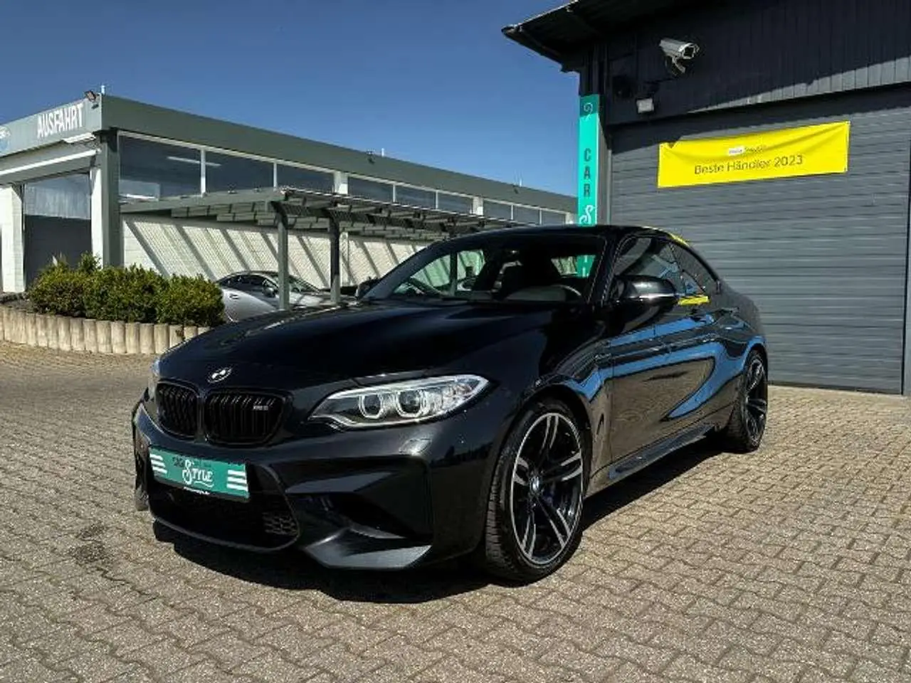 Photo 1 : Bmw M2 2017 Petrol