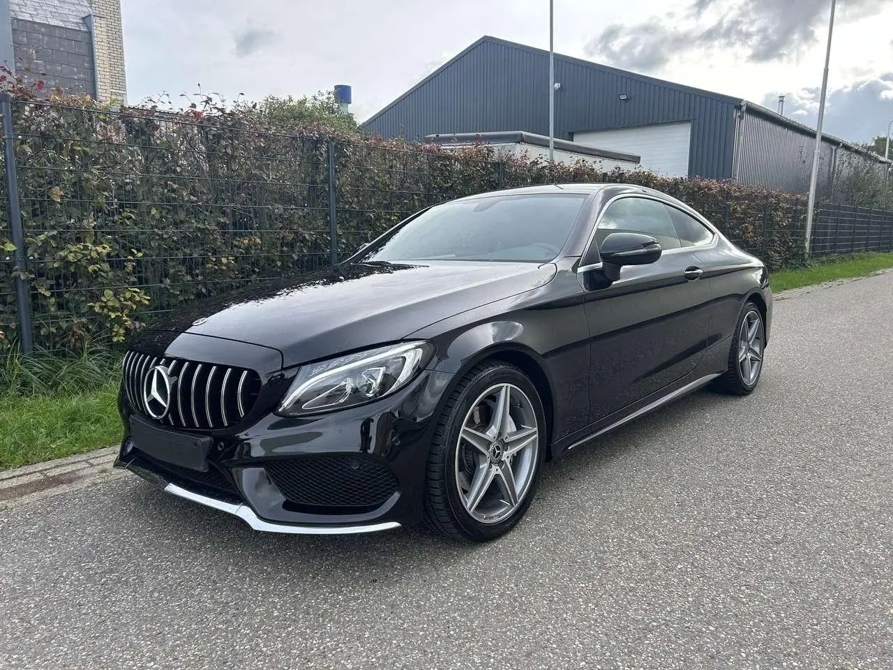 Photo 1 : Mercedes-benz Classe C 2018 Petrol