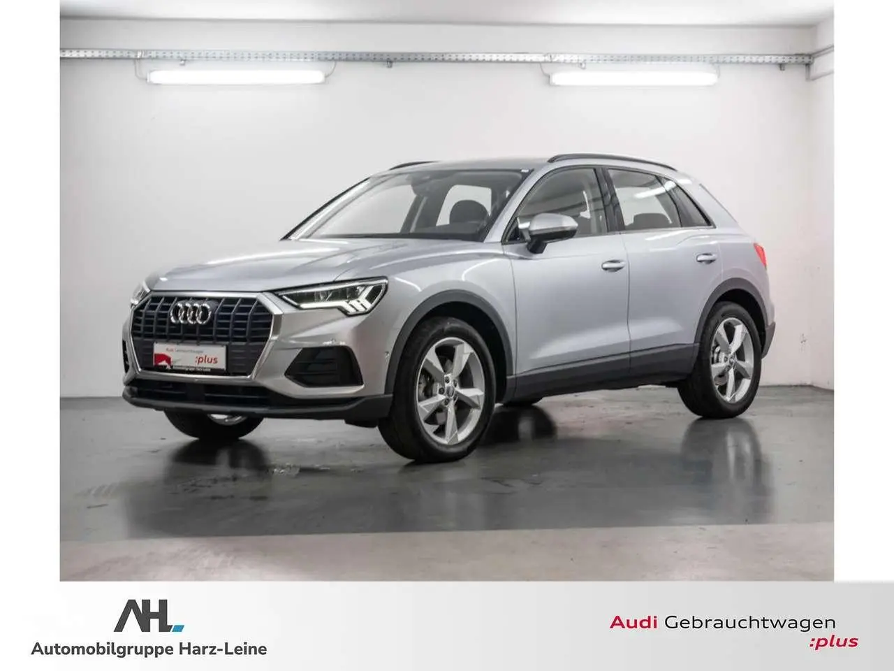 Photo 1 : Audi Q3 2020 Essence