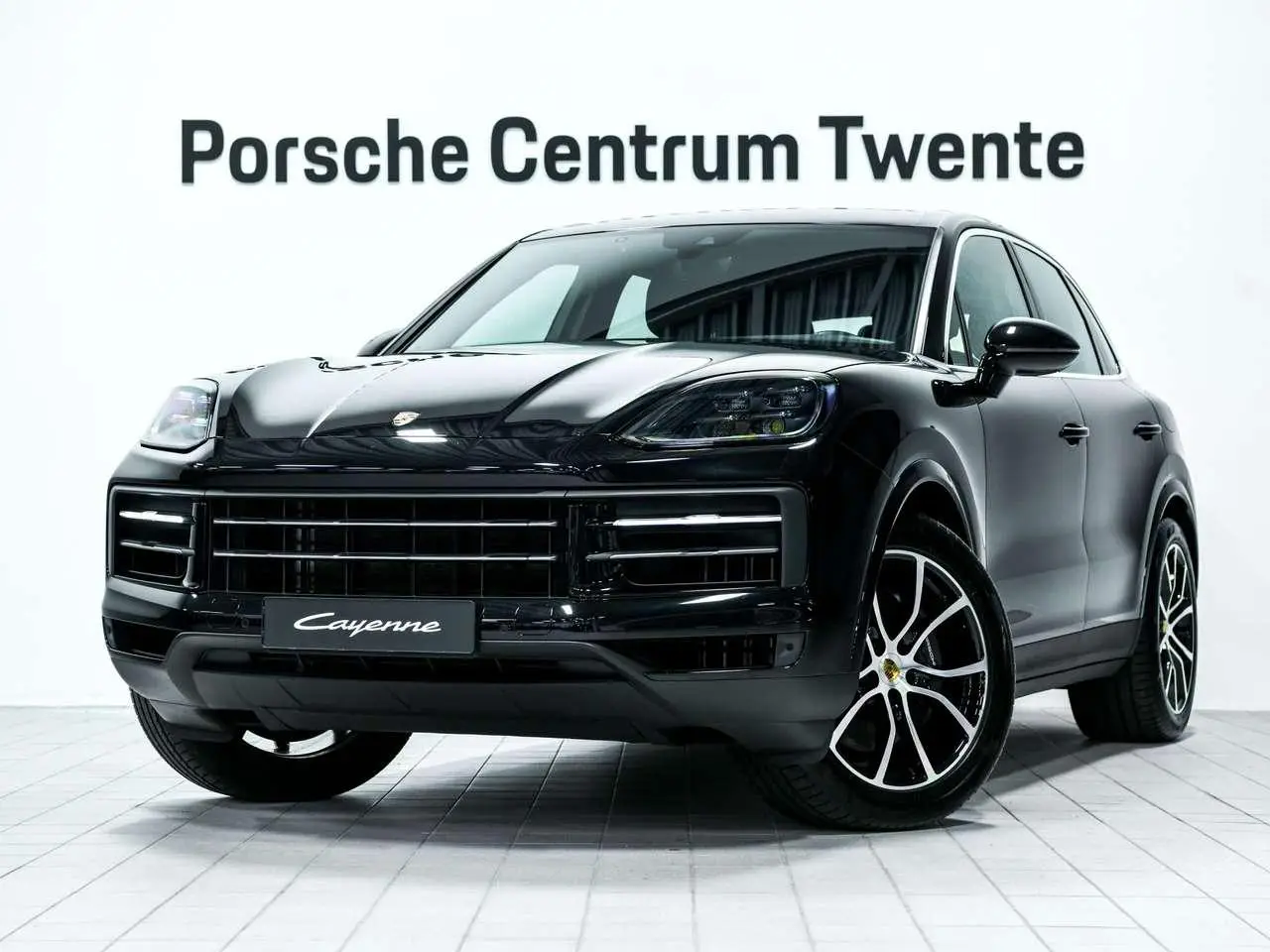 Photo 1 : Porsche Cayenne 2023 Hybrid