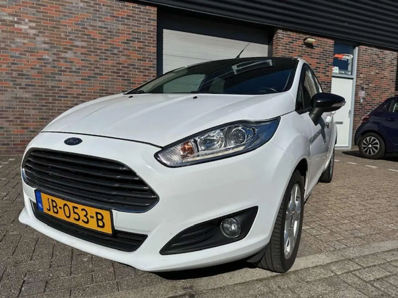 Photo 1 : Ford Fiesta 2016 Petrol