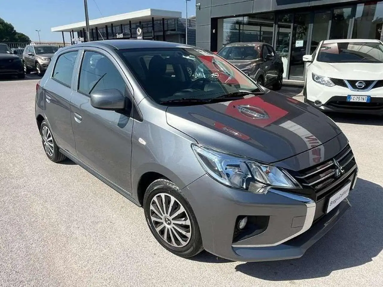 Photo 1 : Mitsubishi Space Star 2021 Petrol