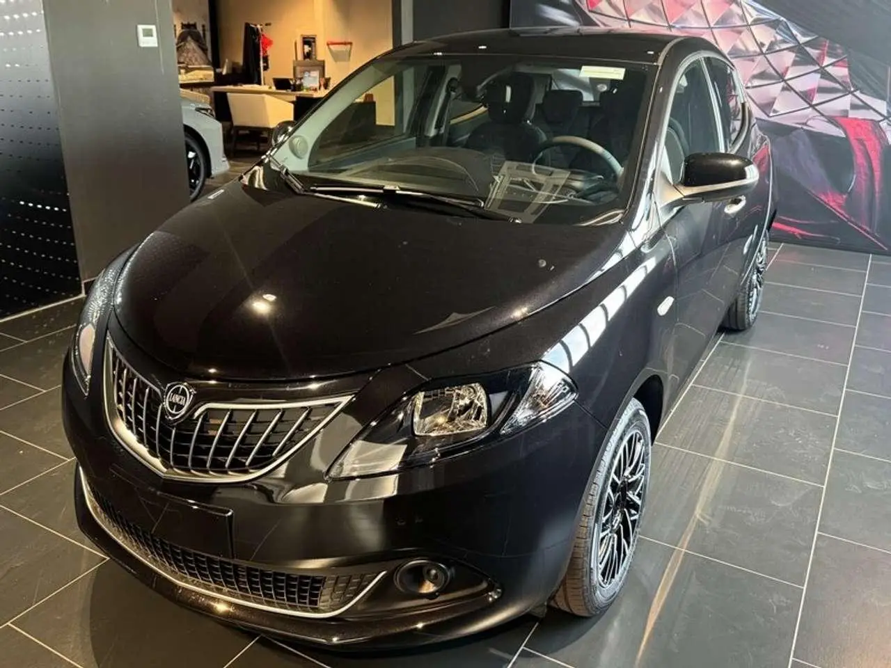 Photo 1 : Lancia Ypsilon 2024 LPG