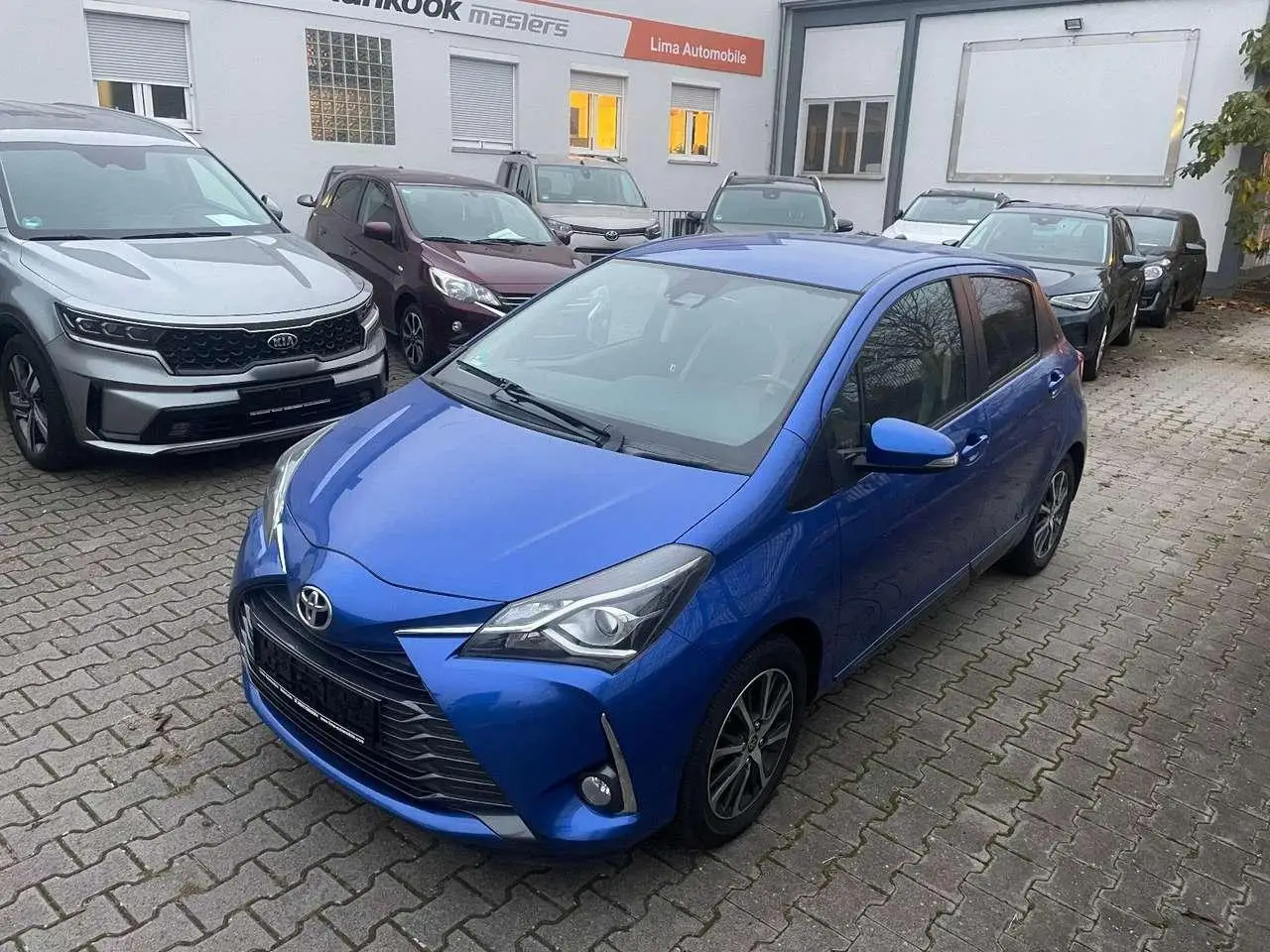 Photo 1 : Toyota Yaris 2020 Petrol