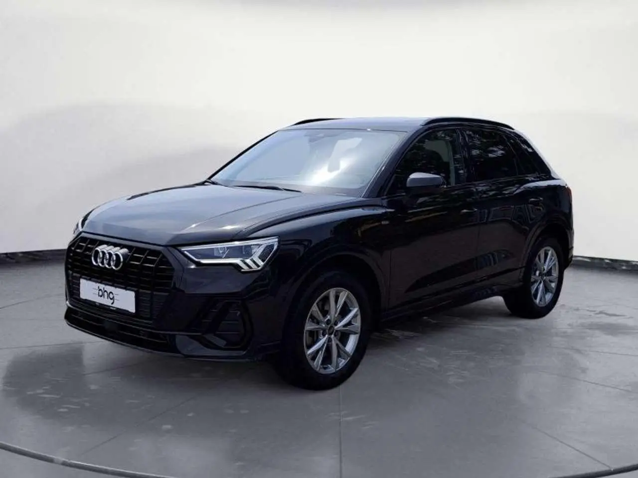 Photo 1 : Audi Q3 2022 Hybrid