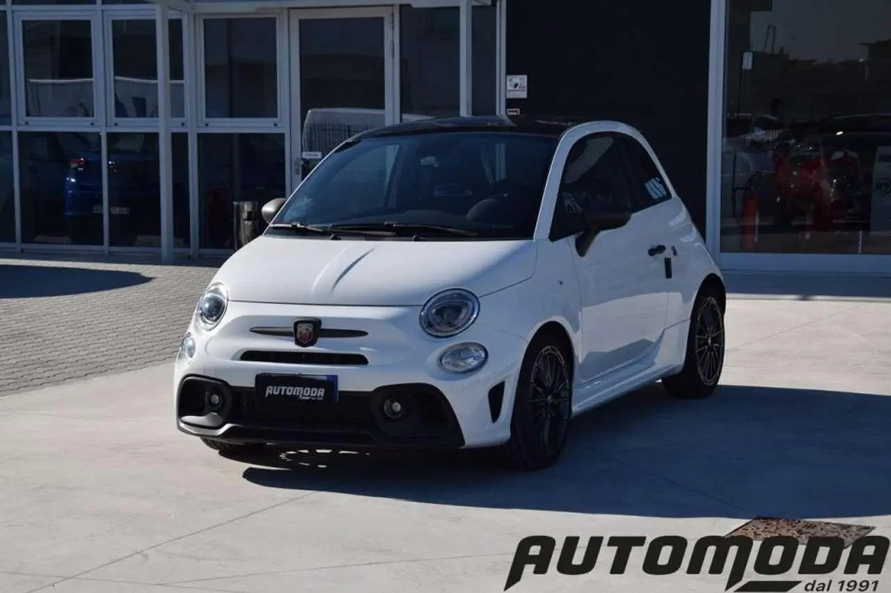 Photo 1 : Abarth 595 2024 Petrol