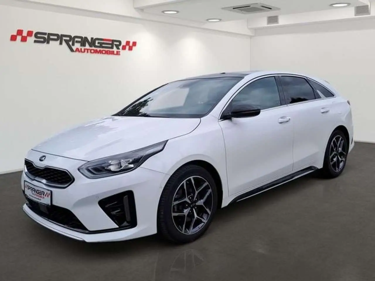 Photo 1 : Kia Proceed 2019 Essence