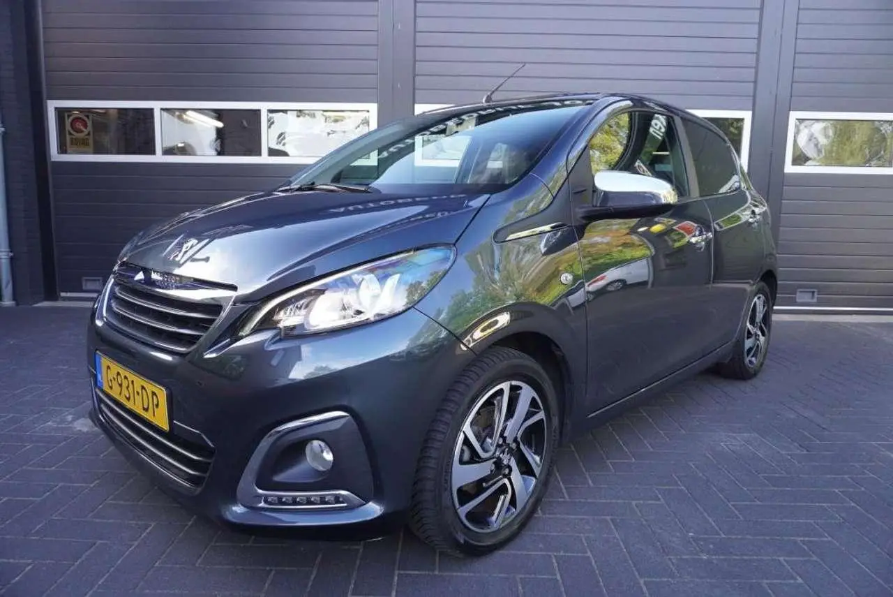 Photo 1 : Peugeot 108 2019 Petrol