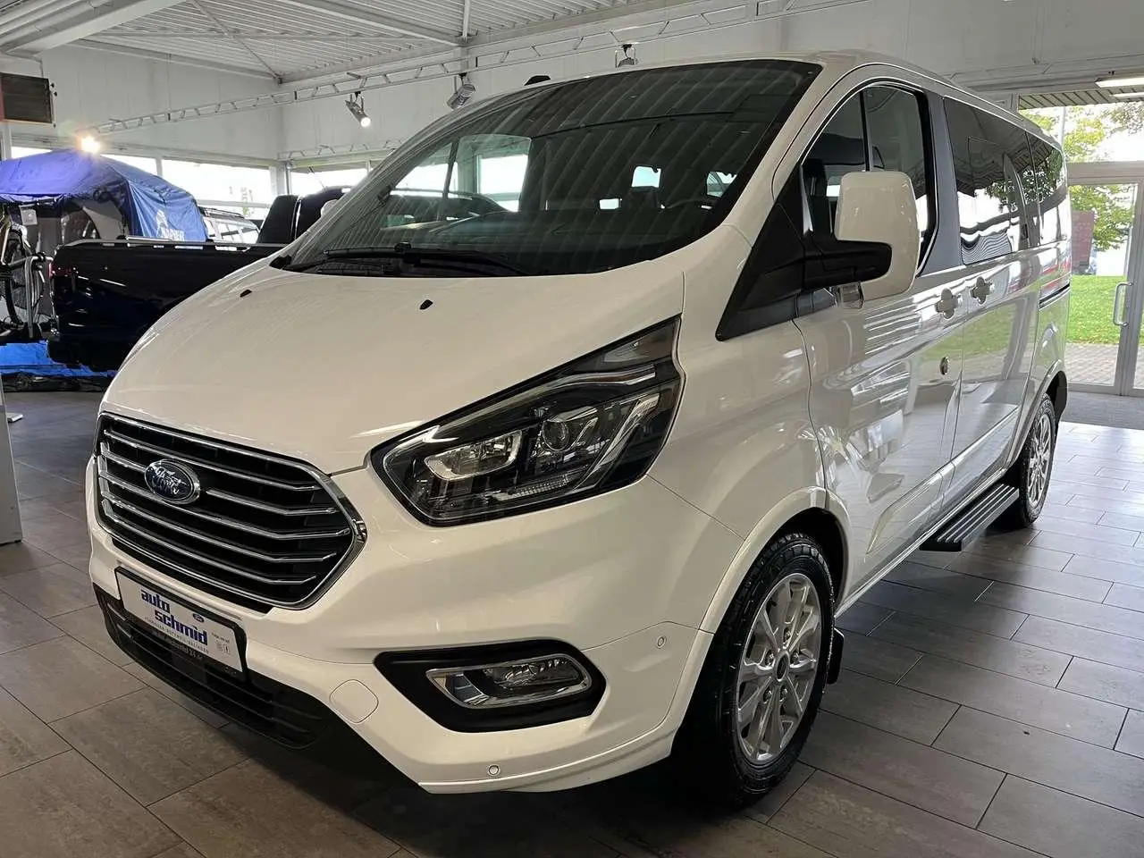 Photo 1 : Ford Tourneo 2023 Diesel