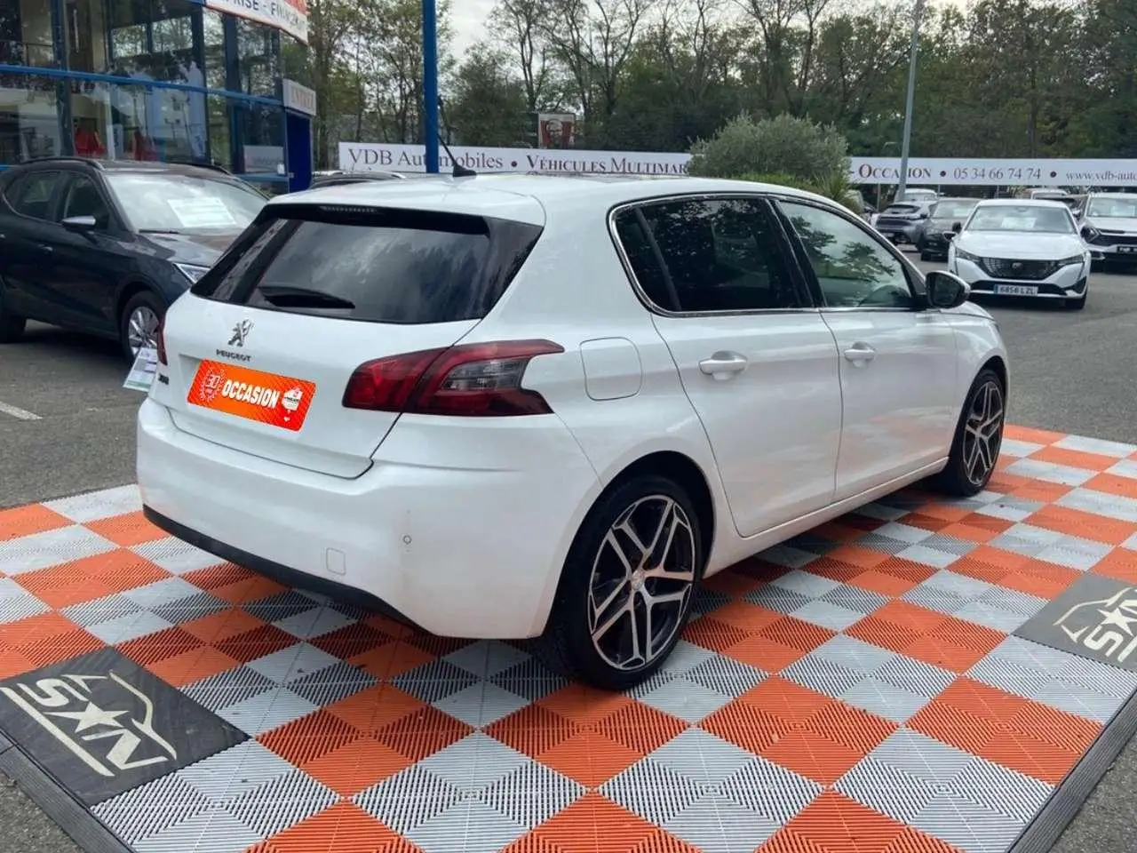 Photo 1 : Peugeot 308 2018 Essence