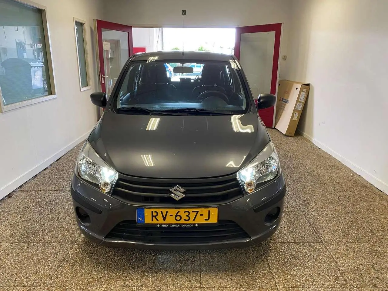 Photo 1 : Suzuki Celerio 2018 Petrol