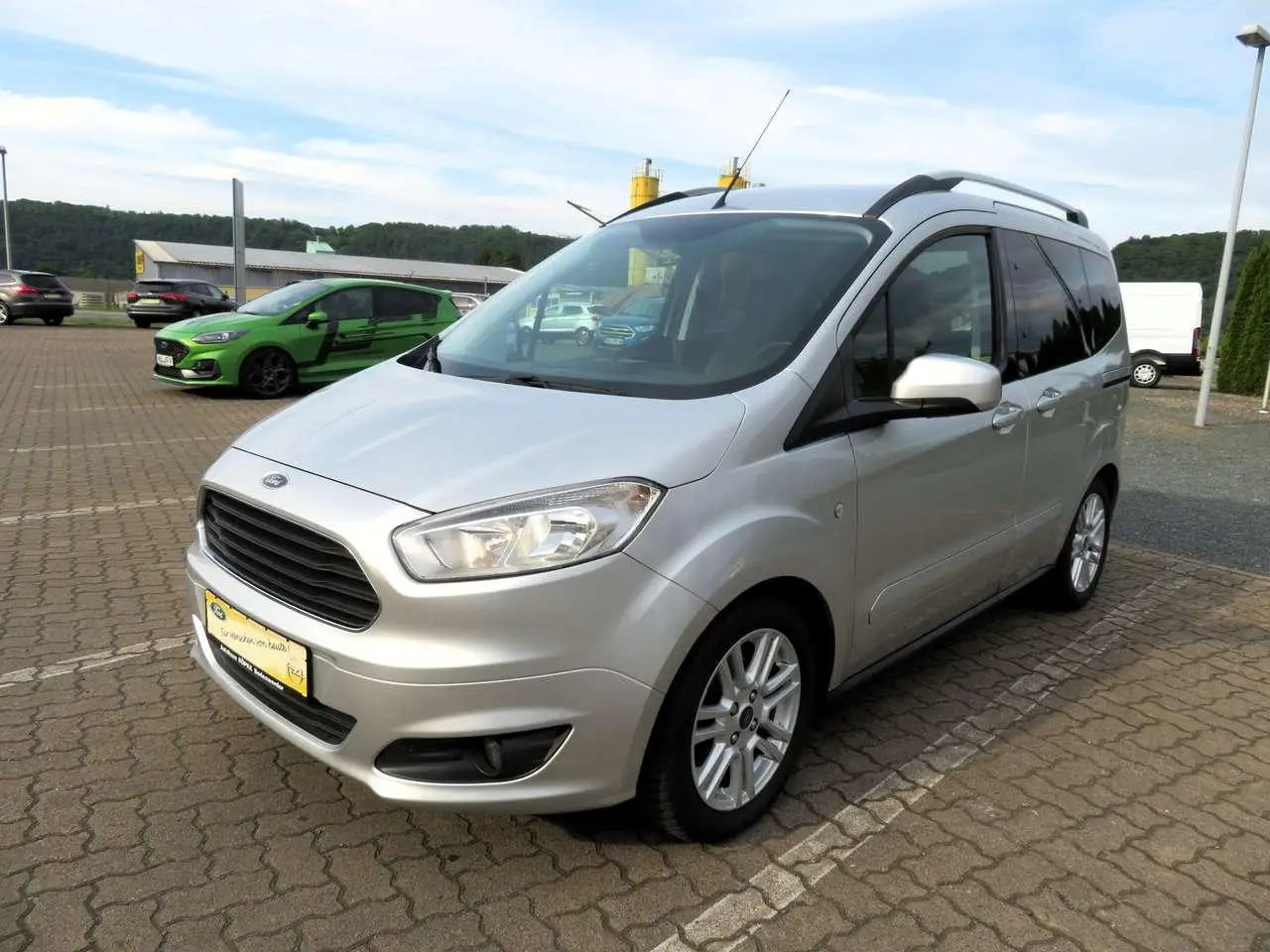 Photo 1 : Ford Tourneo 2018 Petrol