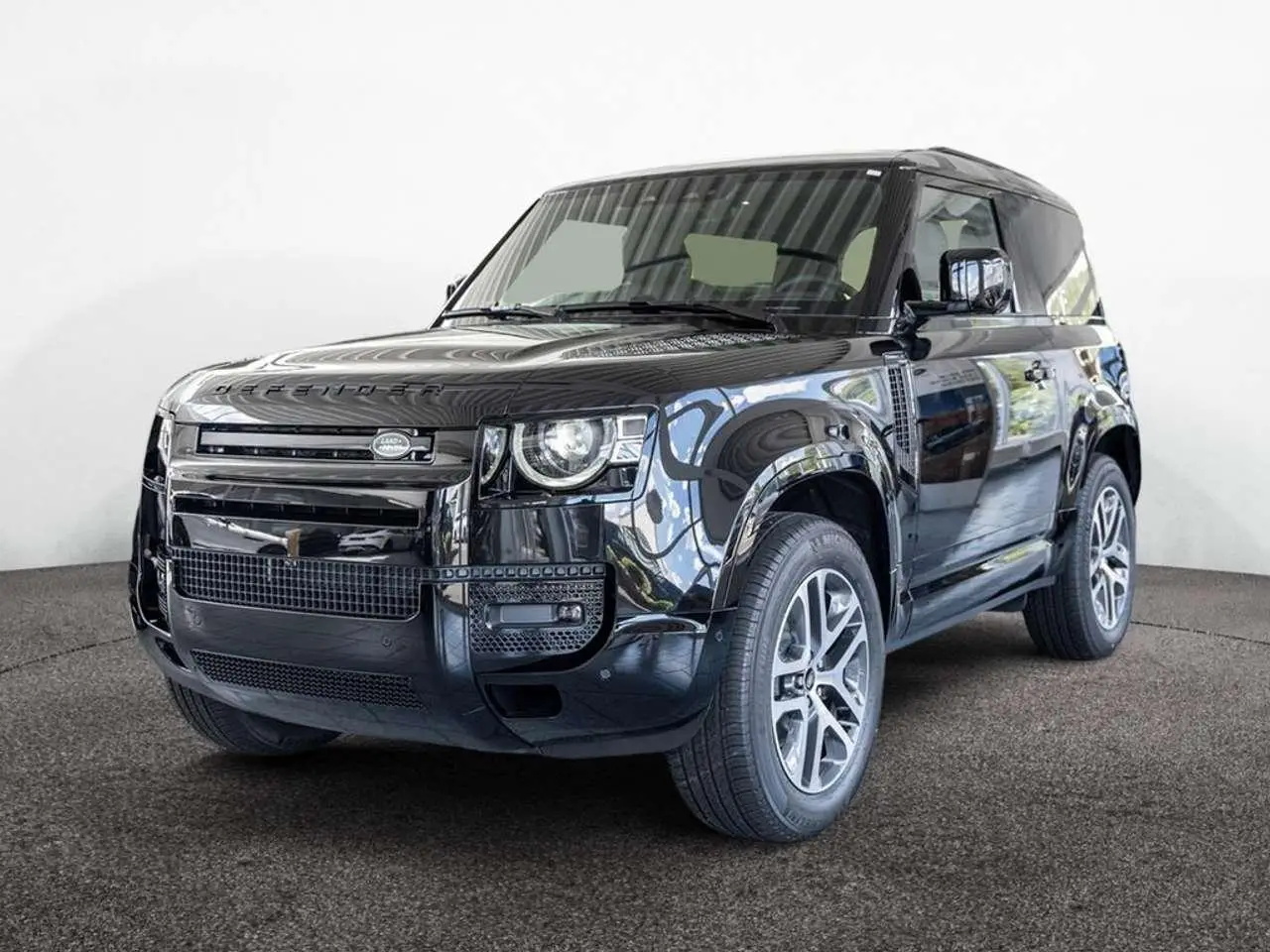 Photo 1 : Land Rover Defender 2024 Diesel