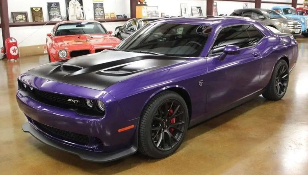 Photo 1 : Dodge Challenger 2019 Essence