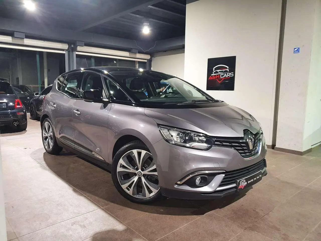 Photo 1 : Renault Scenic 2017 Essence