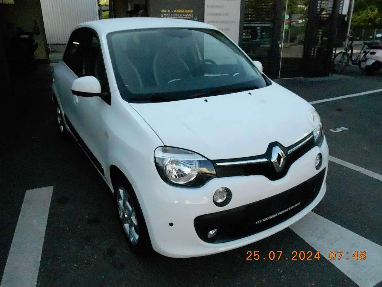 Photo 1 : Renault Twingo 2018 Petrol