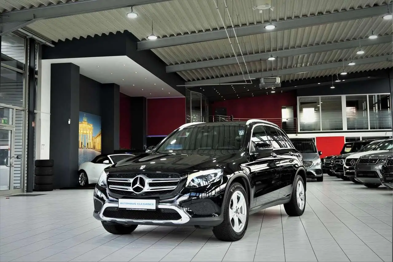 Photo 1 : Mercedes-benz Classe Glc 2018 Petrol