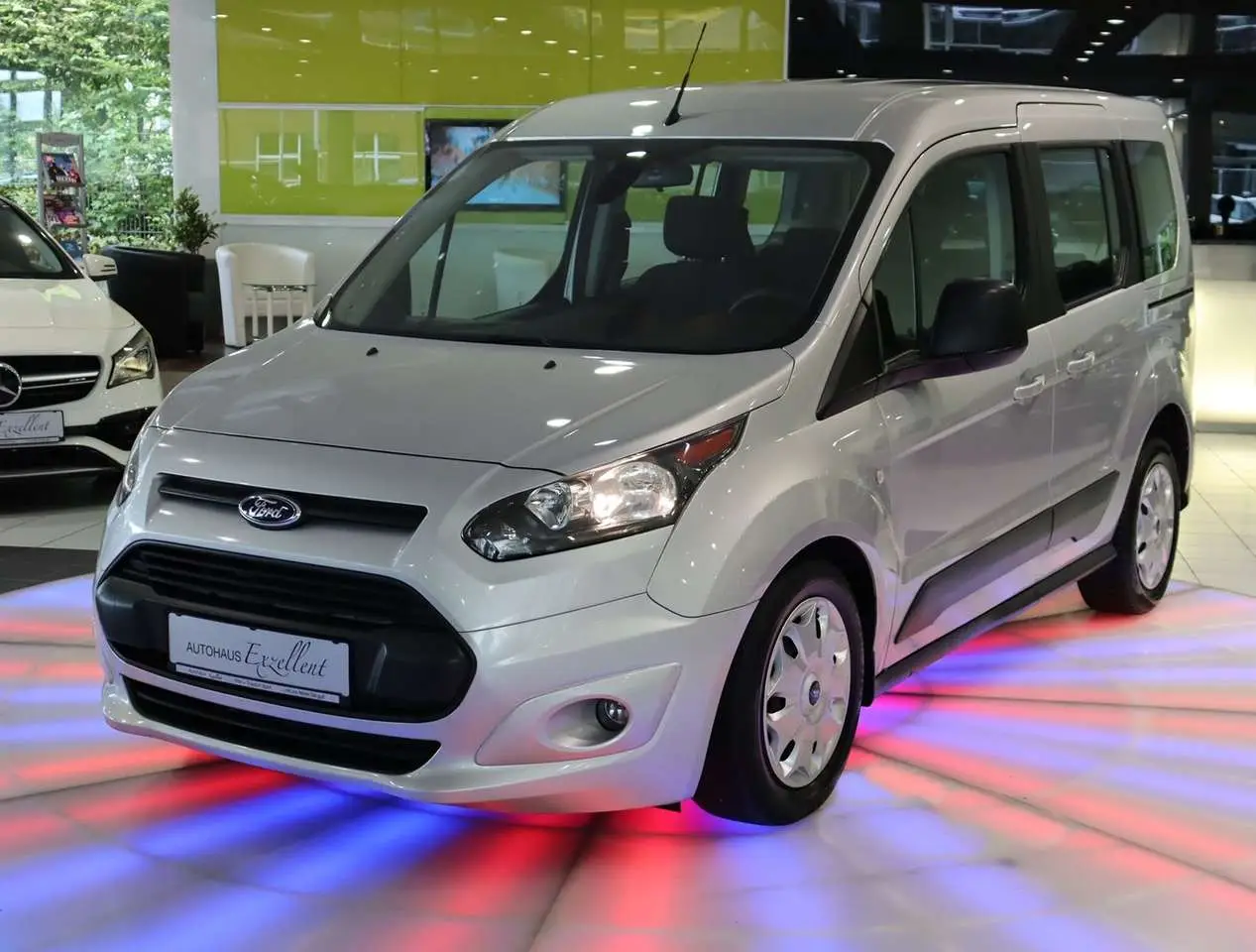 Photo 1 : Ford Tourneo 2016 Diesel