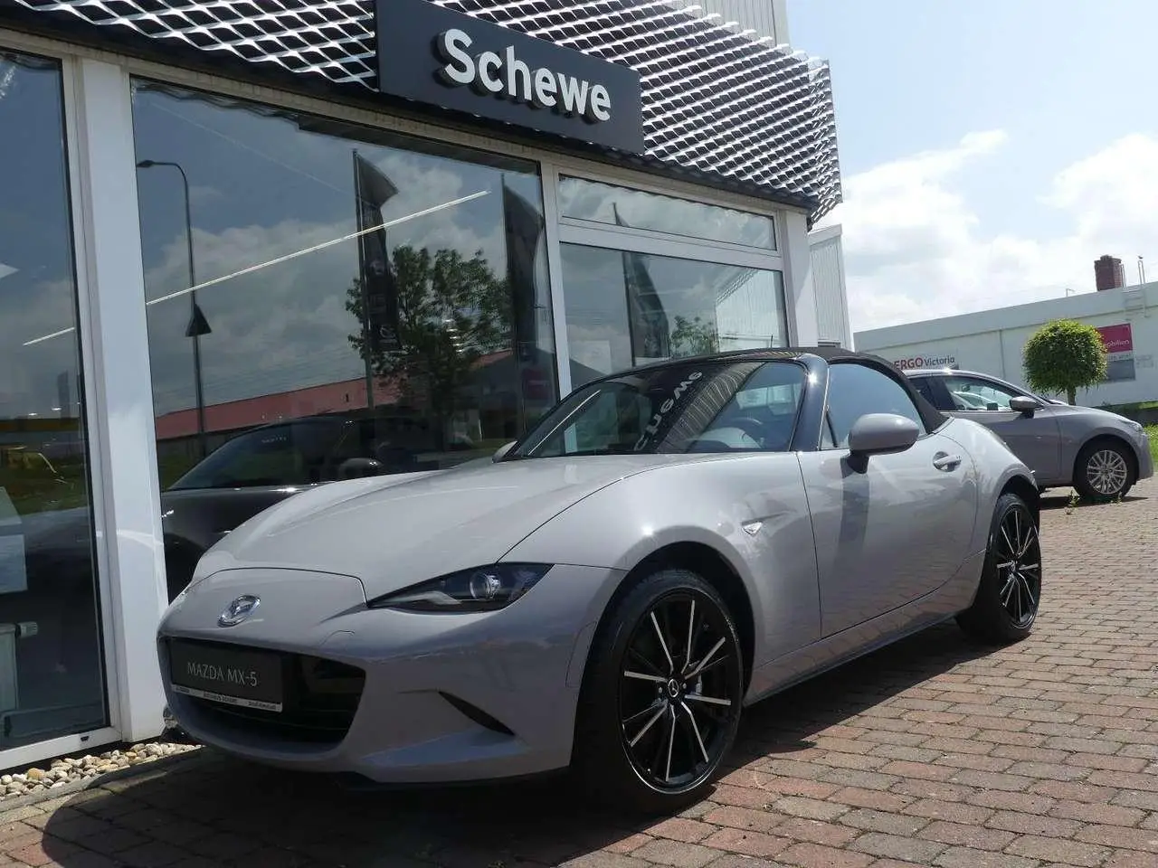 Photo 1 : Mazda Mx-5 2024 Essence